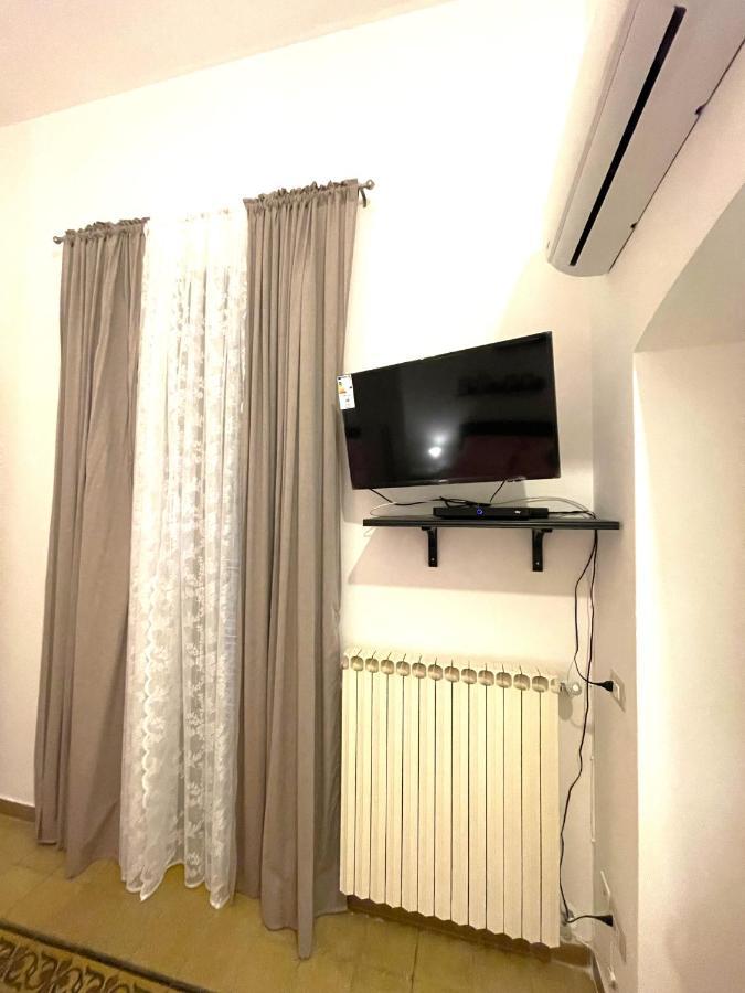 Appartement Casa Pizzoli à Bari Extérieur photo
